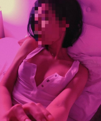 Анкета проститутки Эмилия - город Усть-Брянь, 25 лет, №4509